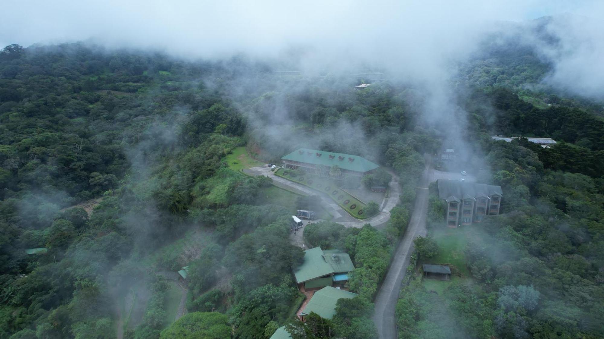 Hotel Heliconia - Monteverde Bagian luar foto