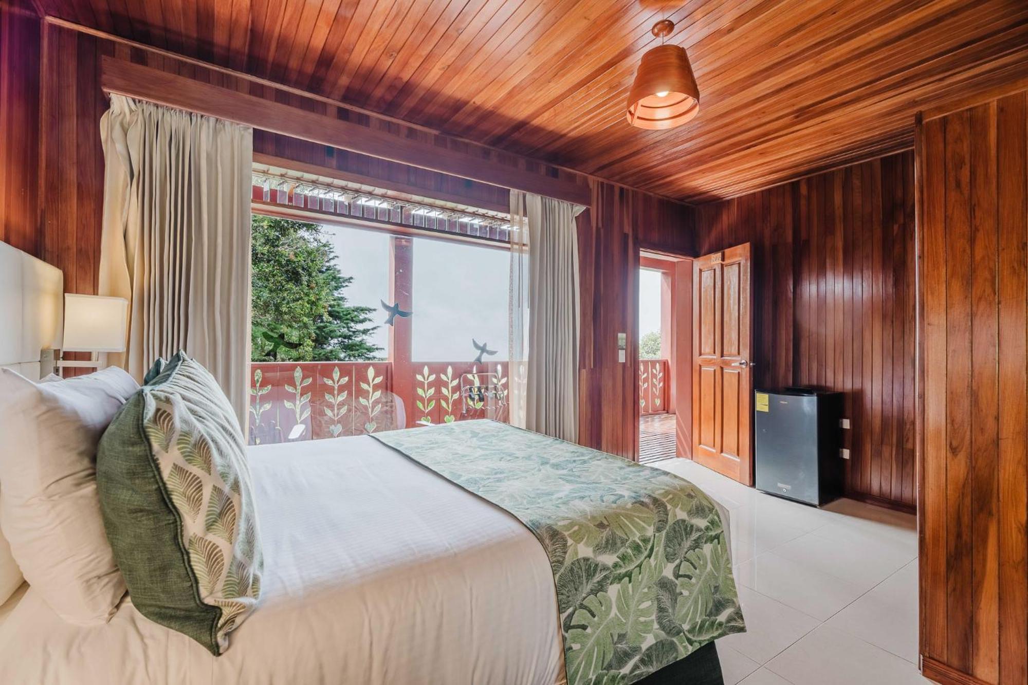 Hotel Heliconia - Monteverde Bagian luar foto
