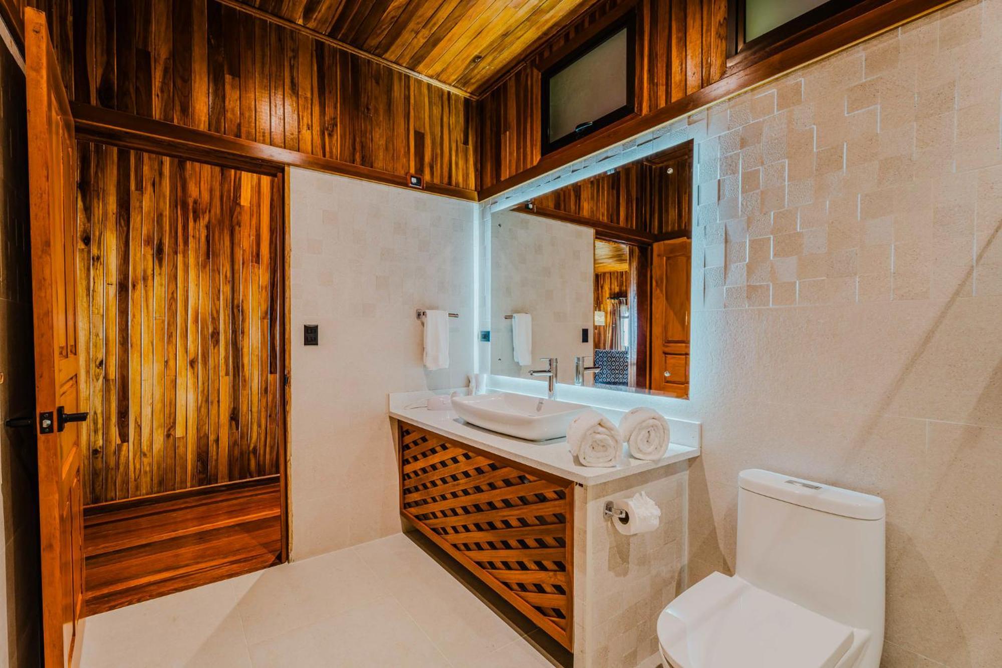 Hotel Heliconia - Monteverde Bagian luar foto