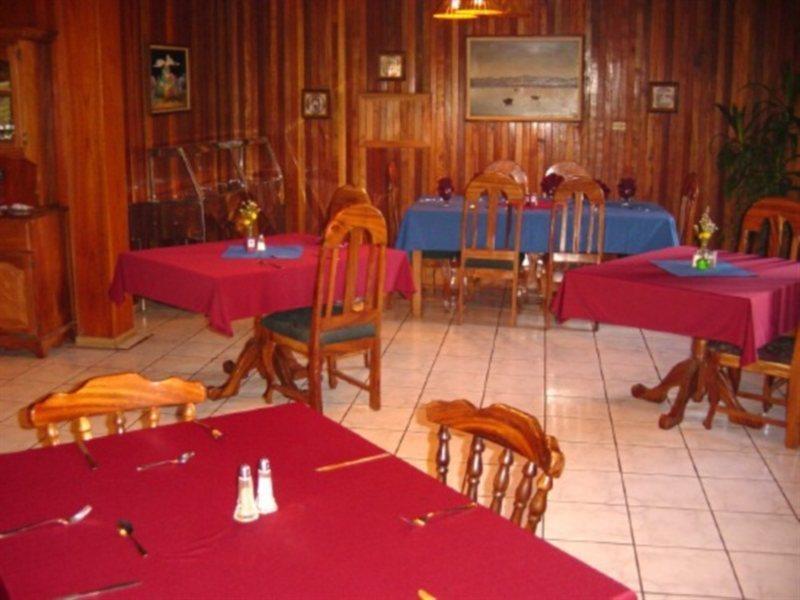 Hotel Heliconia - Monteverde Bagian luar foto