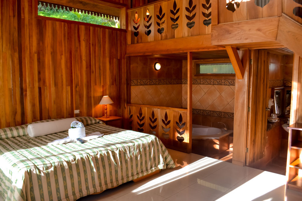 Hotel Heliconia - Monteverde Bagian luar foto